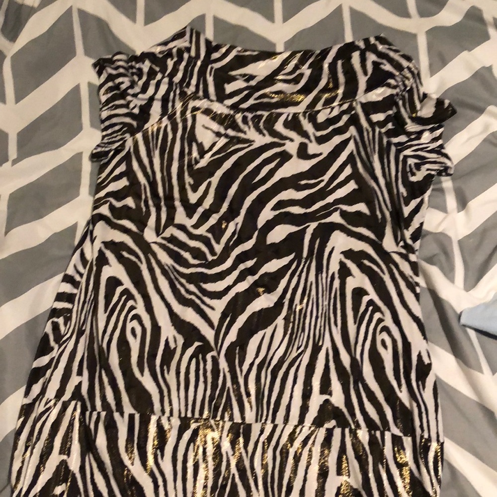 MUST SEE!!! Worn once, zebra tunic with cowlneck